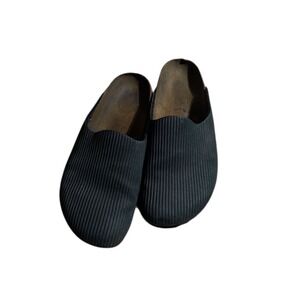 Birkenstock Black Textured Rubber Clog Slip On Sandals Women's 6 EU 37